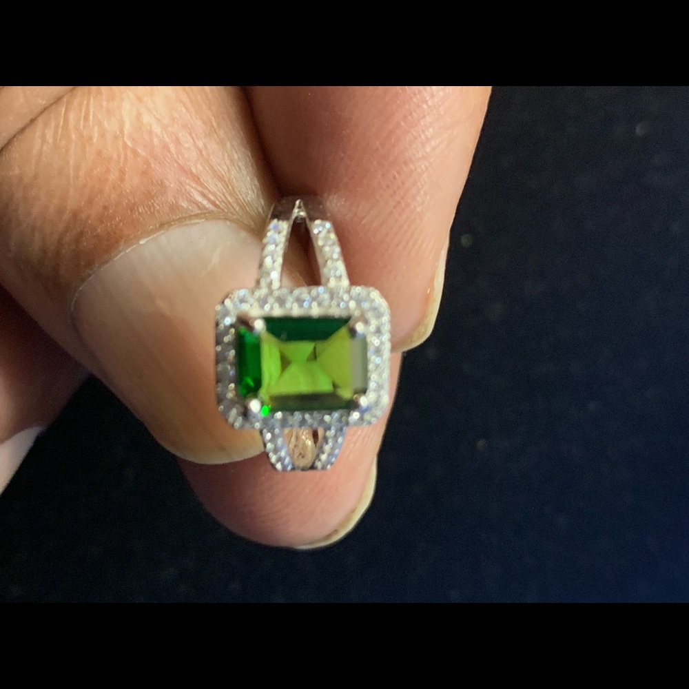 Ring - Picture 6 of 6